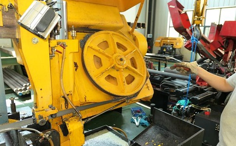 恭城金属带锯床的日常使用和保养注意事项！